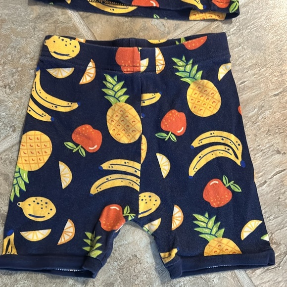 Old Navy 2 pc pj shorts set - Picture 3 of 4
